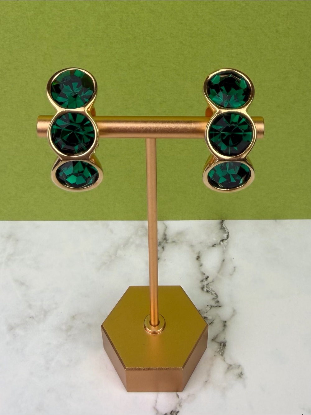 Vintage S.A.L. Swarovski Emerald Green Crystal Clip On Earrings